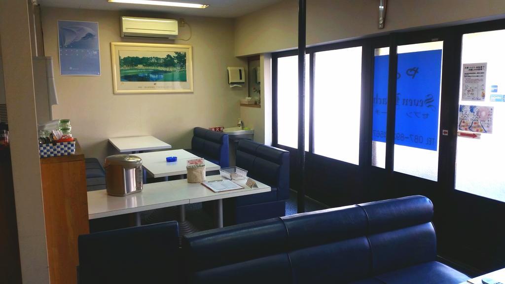 Yado Seven Beach Naoshima Exterior photo